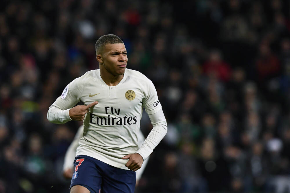 广州车展观察：流量降温背后，技术派站上C位